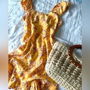 Cream Floral off shoulder summer dress Size S from OLD NAVY